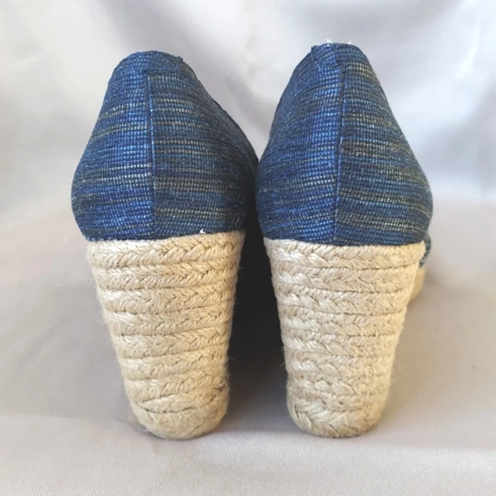 White‎ Mountain Shoes, Size 9, Blue Open Toe, Wedge Heel, Espadrille Style, New!